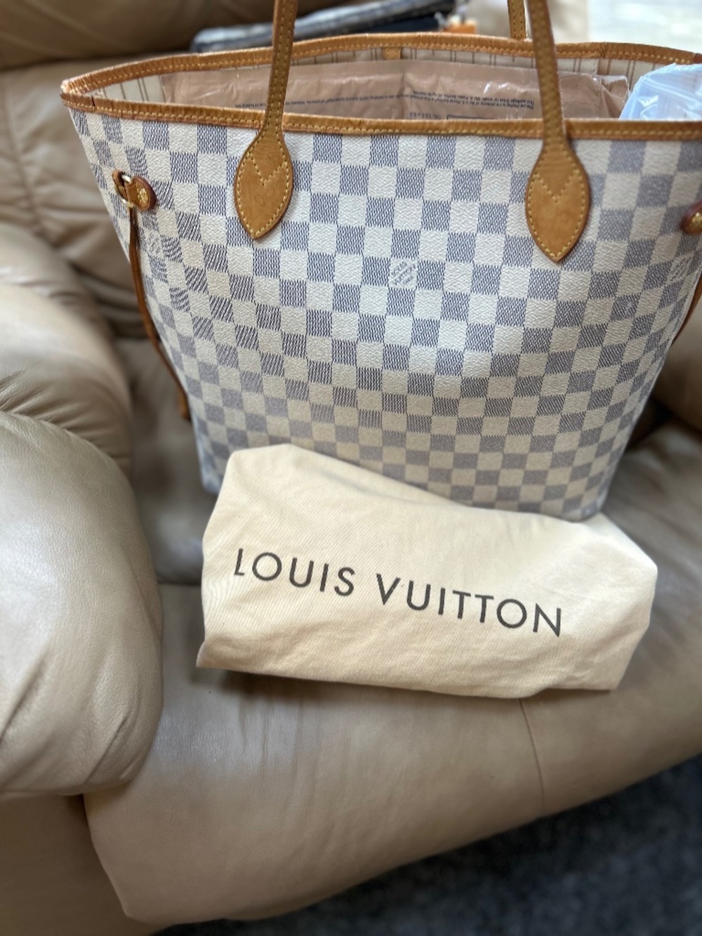 AUTHENTIC Louis Vuitton Neverfull Azur mm🩵
